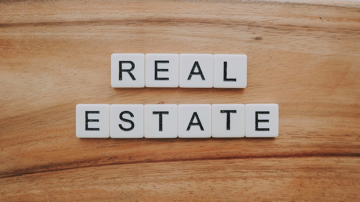 Real Estate Negotiation Tactics: Closing Property Deals